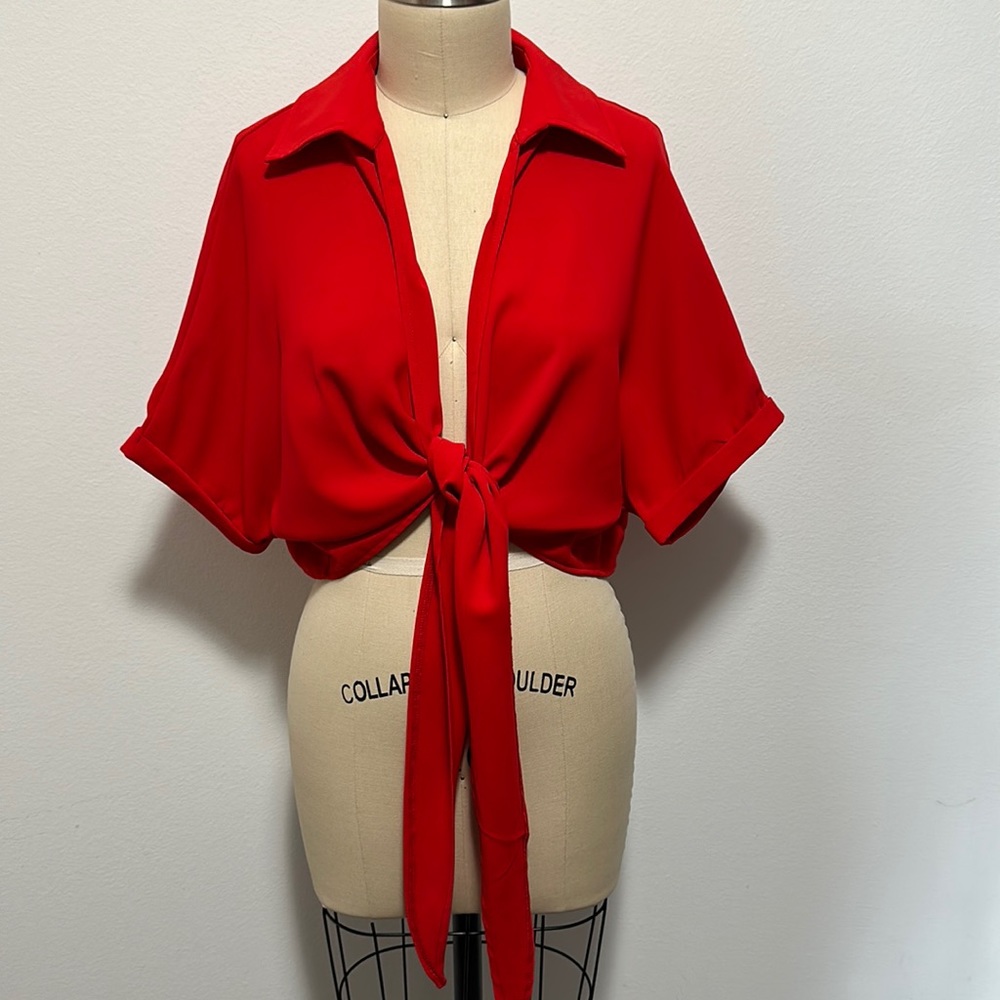 Red Tie Front Top